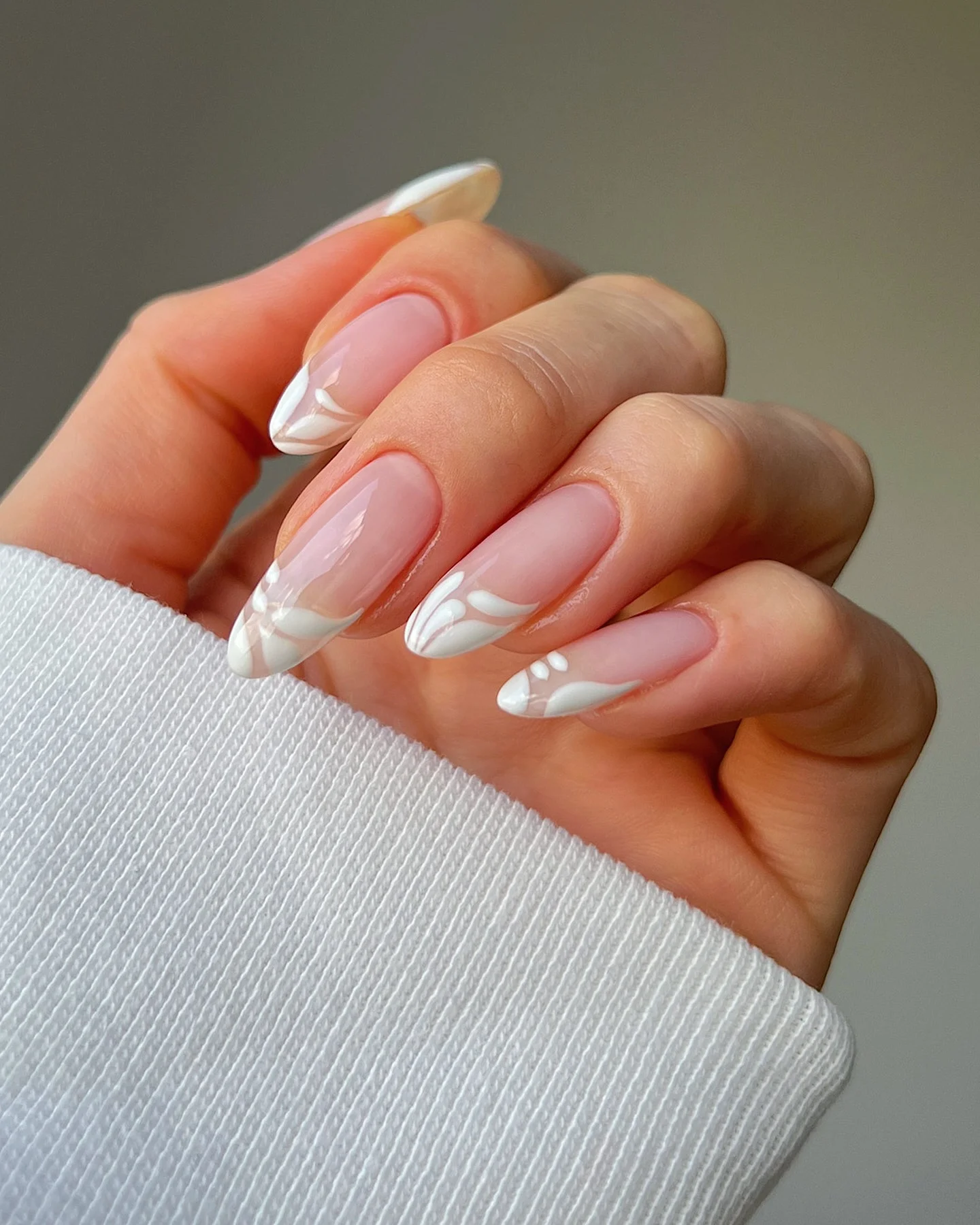White Wedding Nail
