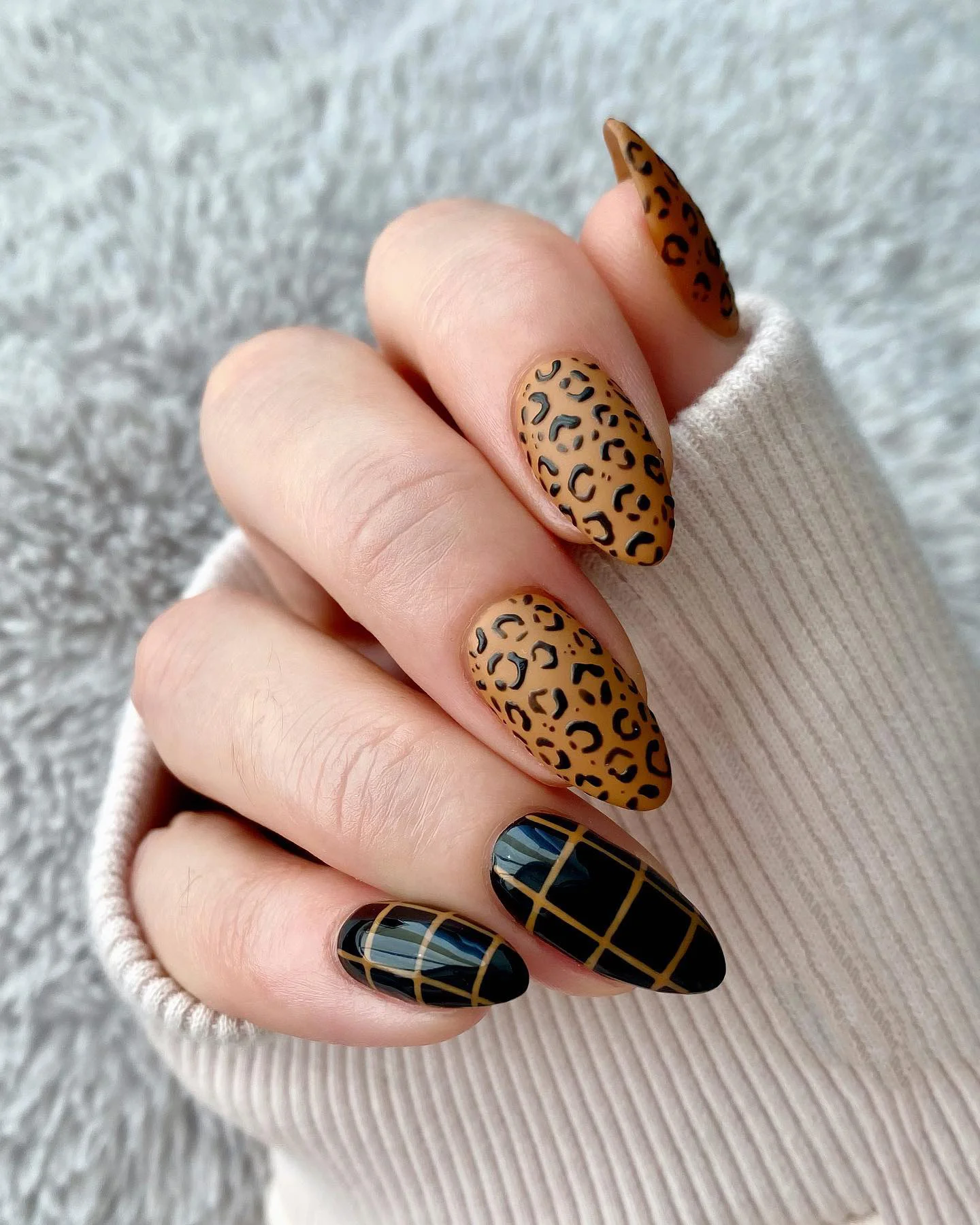 Fall 3D Nail Ideas
