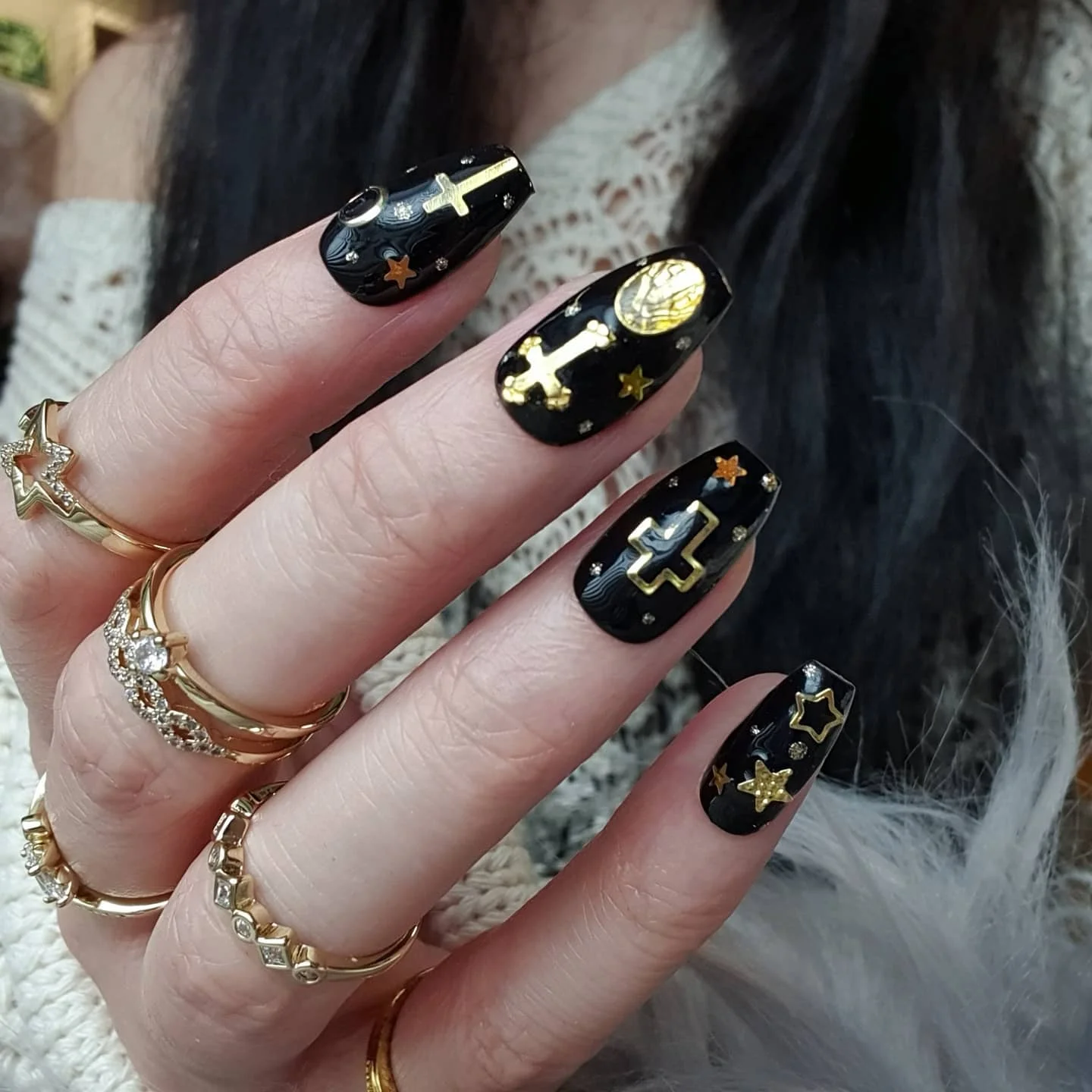 Black and Gold Nail