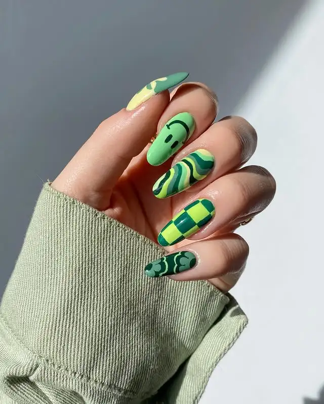 St Patrick's Day Nail