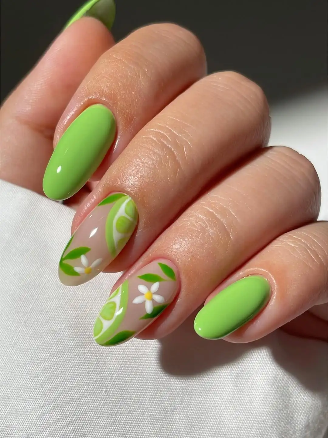 Green Spring Nail